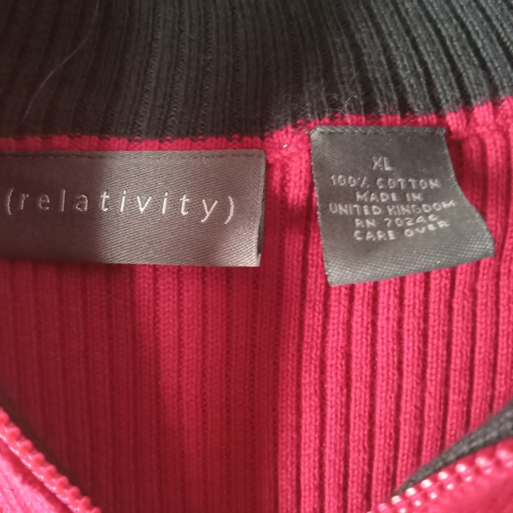 Relativity sweater pullover - Picture 2 of 4